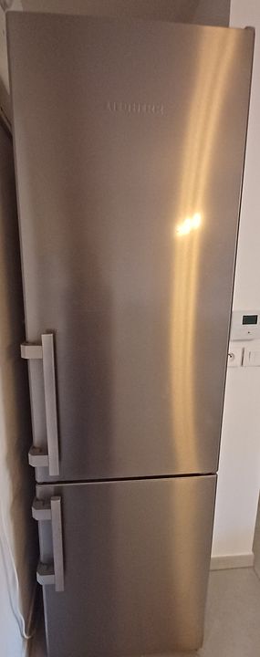 LIEBHERR - Réfrigérateur congélateur CNEF4015